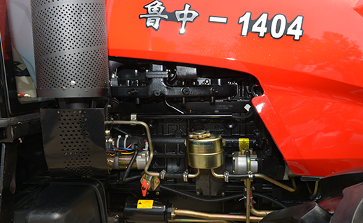 AG亚游集团-1404型拖拉机