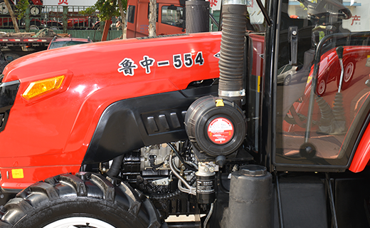 AG亚游集团-554型拖拉机